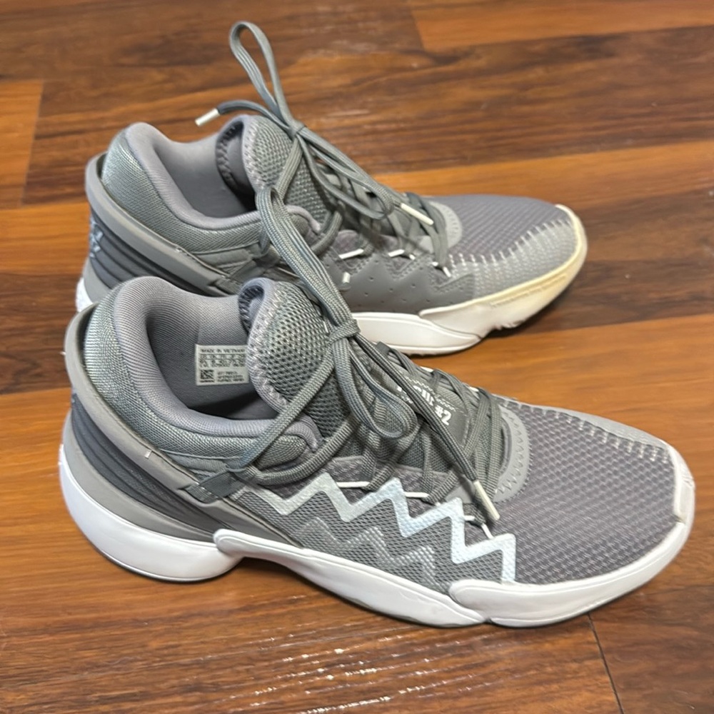 Adidas D.O.N Issue #2 Basketball Shoes